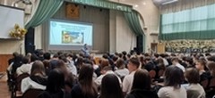 В рамках празднования Дня гражданской обороны сотрудники Учебно-методического центра по ГО и ЧС Забайкальского края провели серию открытых уроков для школьников и студентов Горного колледжа.